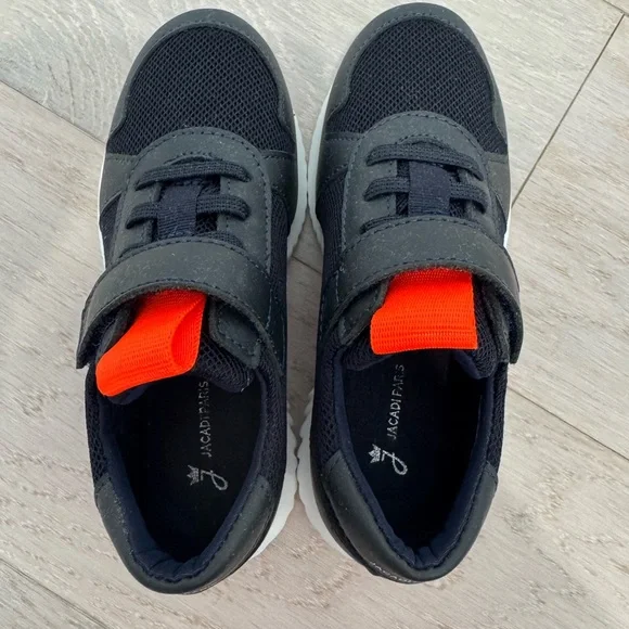 Jacadi Paris Boy Running Sneaker - Picture 5 of 6